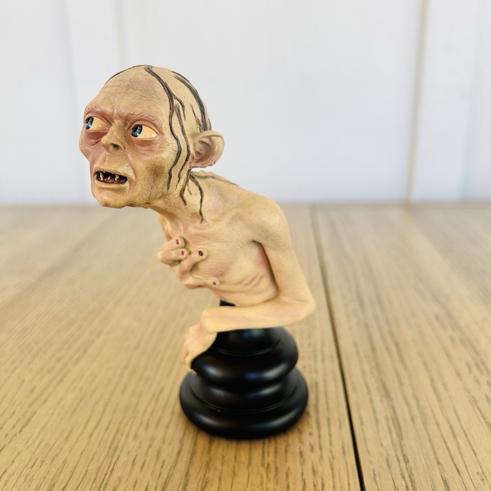 Smeagol Bust  7.5" Lord of the Rings ROTK Sideshow Weta 1106/6000 w/Box